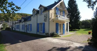 La Chateière, vue de la route